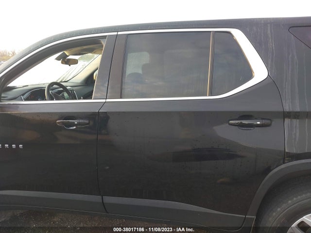 Chevrolet Traverse Ls 2018 1GNERFKW2JJ180679 Image 15