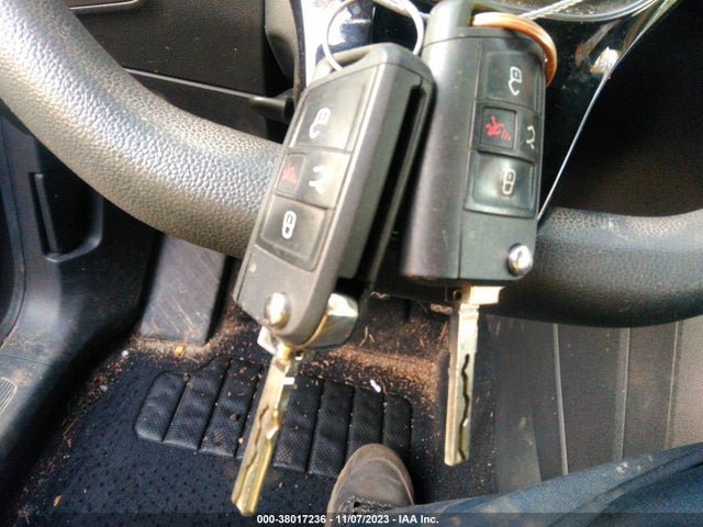2019 VOLKSWAGEN TIGUAN 2.0T S VIN: 3VV1B7AX3KM089664