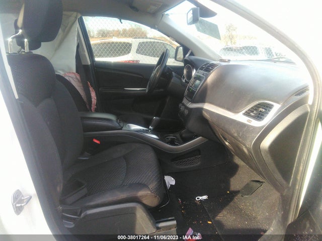 Dodge JOURNEY SE 2018 3C4PDCAB1JT383701 Image 5