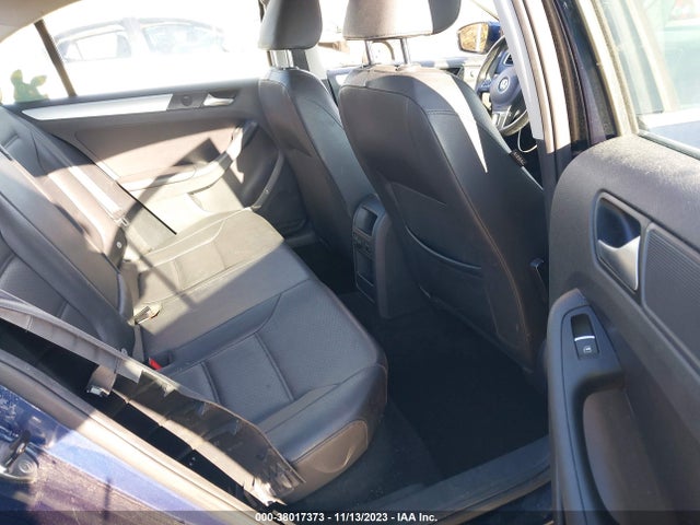 3VWD07AJ2EM371048 Volkswagen Jetta 1.8t Se