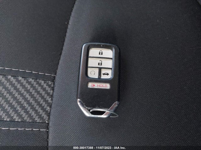 2017 HONDA CIVIC EX VIN: 19XFC2F8XHE219741