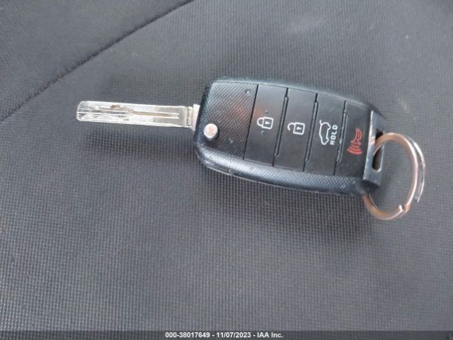 KNDJN2A24E7105799 KIA Soul