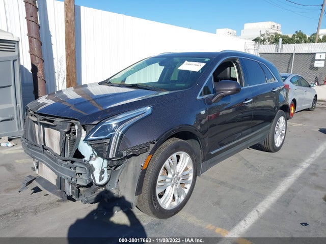 1GYKNCRS1HZ237064 Cadillac Xt5 Premium Luxury Fwd