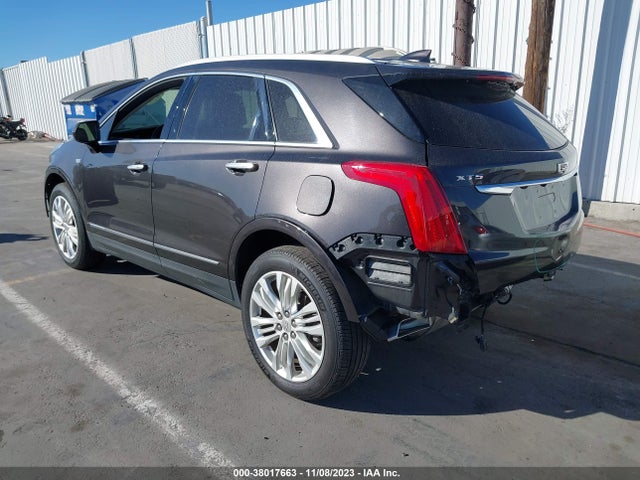 1GYKNCRS1HZ237064 Cadillac Xt5 Premium Luxury Fwd