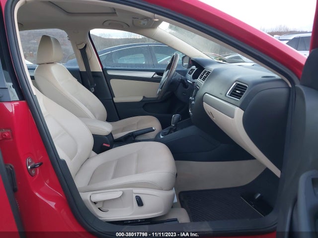 2014 VOLKSWAGEN JETTA 1.8T SE VIN: 3VWD17AJ6EM435086