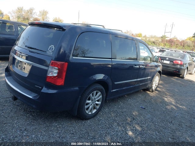 2C4RC1GG1FR708263 Chrysler Town & Country Limited Platinum