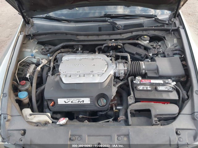 2010 HONDA ACCORD SDN EX-L VIN: 1HGCP3F83AA013460