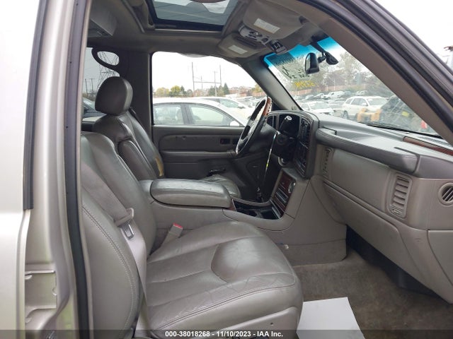 2005 CADILLAC ESCALADE STANDARD VIN: 1GYEK63N45R132914