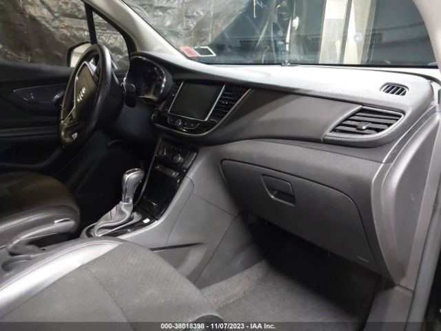 2021 BUICK ENCORE KL4CJESB8MB356755 Photo 4