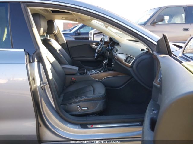 2016 AUDI A7 WAUWGAFC9GN001686 Photo 4