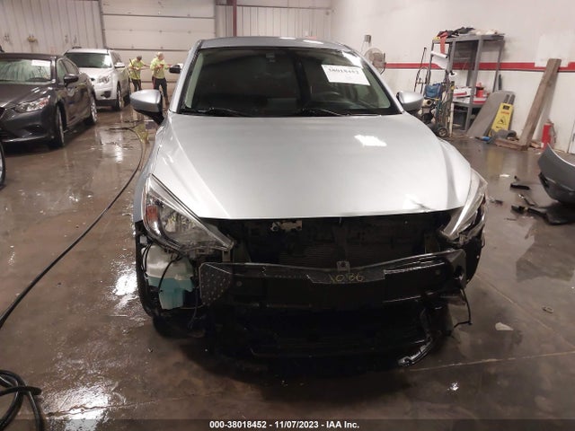 Toyota YARIS LE 2020 3MYDLBJV3LY705708 Image 13