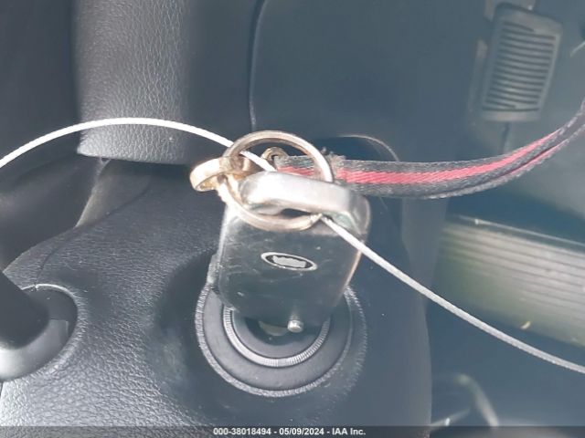 KNDJ23AU2L7717271 KIA SOUL LX