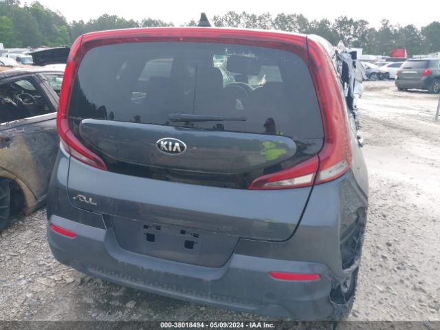 KNDJ23AU2L7717271 KIA SOUL LX