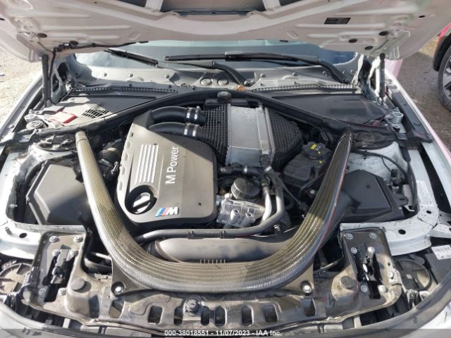 WBS3R9C5XFK332340 BMW M4