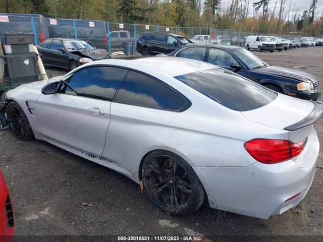 WBS3R9C5XFK332340 BMW M4