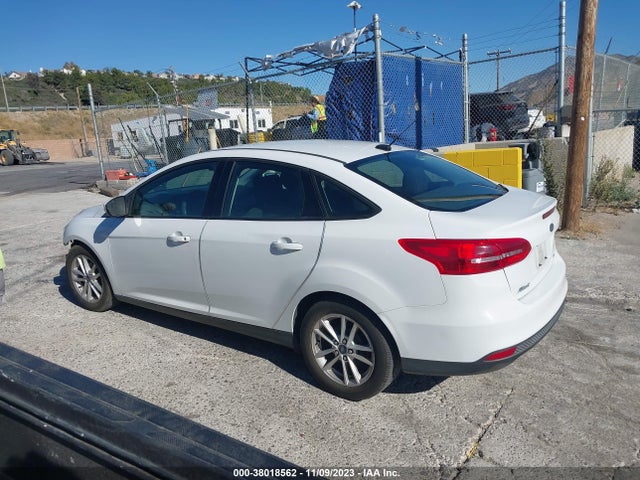2016 FORD FOCUS SE VIN: 1FADP3F21GL206613