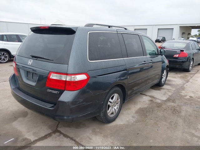 2005 HONDA ODYSSEY EX-L VIN: 5FNRL38685B050887