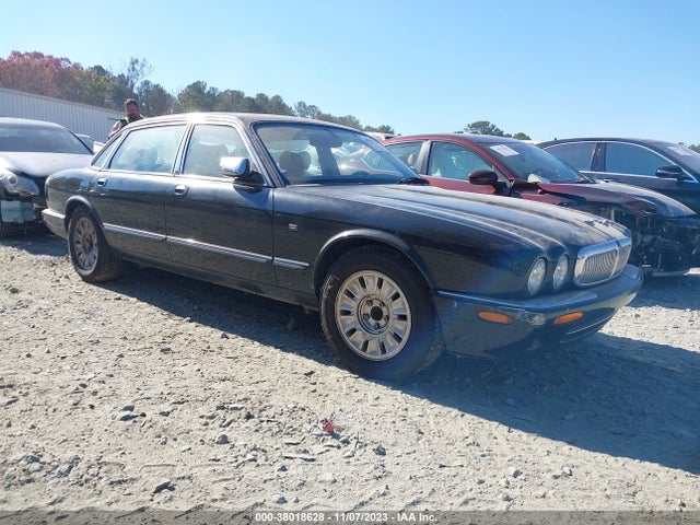 2000 JAGUAR XJ8 SAJDA24C8YLF11002 Photo 0