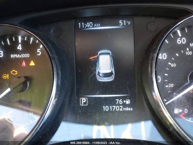 2017 NISSAN ROGUE SL VIN: 5N1AT2MVXHC872379