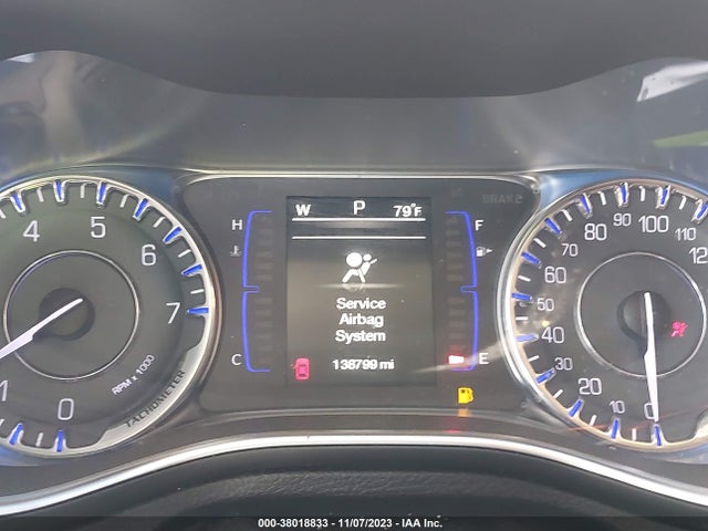 1C3CCCAB3FN593651 Chrysler 200 Limited