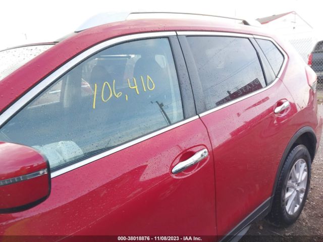 JN8AT2MV6HW267976 Nissan ROGUE SV