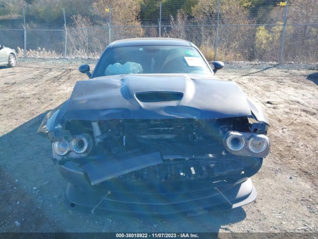 2C3CDZBT0KH641214 Dodge Challenger R/t