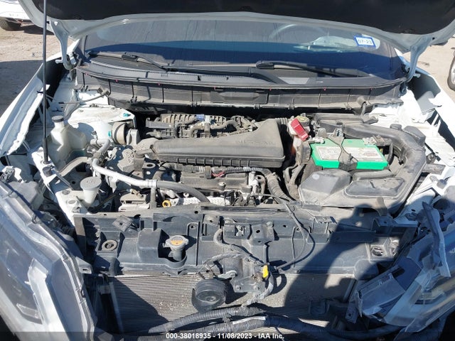 2017 NISSAN ROGUE S VIN: KNMAT2MT2HP542716