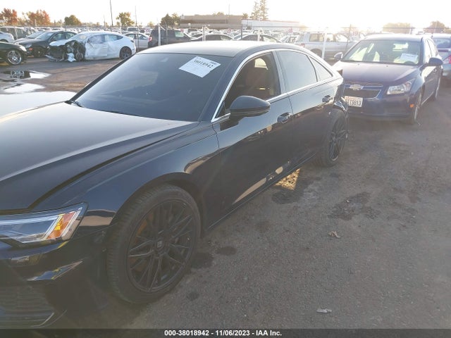 WAUL2AF28MN019889 Audi A6 Sedan Premium Plus 55 Tfsi