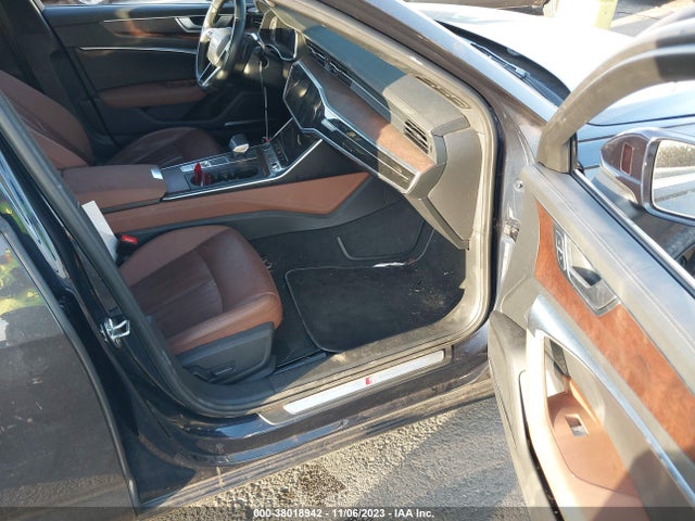 WAUL2AF28MN019889 Audi A6 Sedan Premium Plus 55 Tfsi