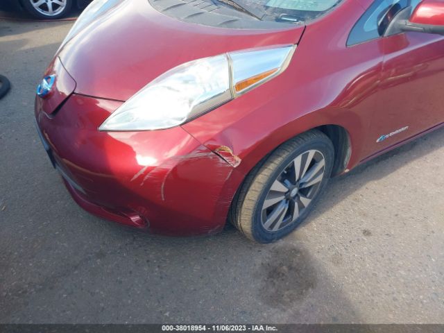 1N4AZ0CP9FC312284 Nissan LEAF SV