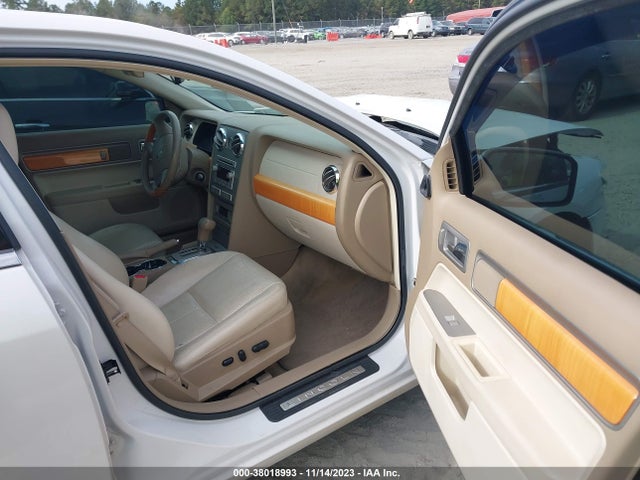 2009 LINCOLN MKZ VIN: 3LNHM26T99R616678