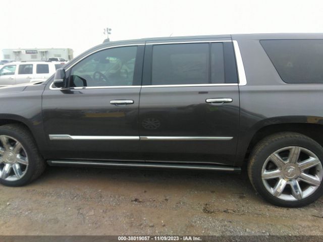 1GYS4JKJ7HR152691 Cadillac Escalade Esv Premium Luxury