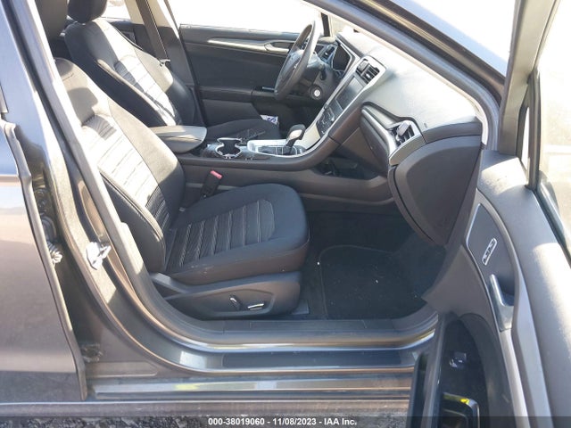 2016 FORD FUSION SE VIN: 3FA6P0H77GR211137