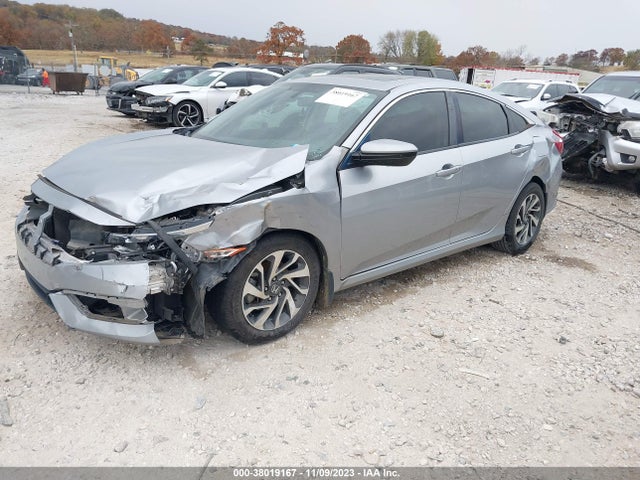 Honda CIVIC EX 2018 19XFC2F72JE009101 Image 2