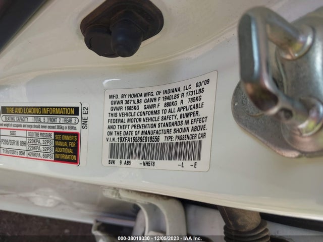2009 HONDA CIVIC LX VIN: 19XFA16589E018556
