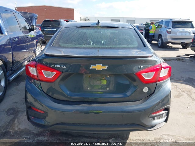 Chevrolet Cruze Lt Auto 2018 1G1BE5SM4J7146202 Image 16