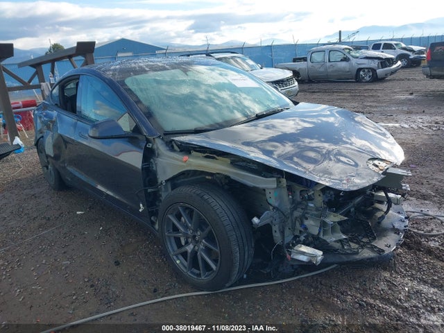 2022 5YJ3E1EB8NF274800 main image