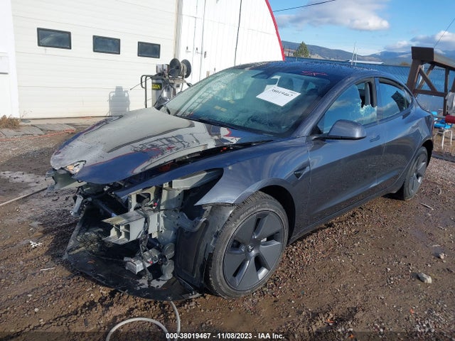 Tesla Model 3 Long Range Dual Motor All-wheel Drive 2022 5YJ3E1EB8NF274800 Image 2