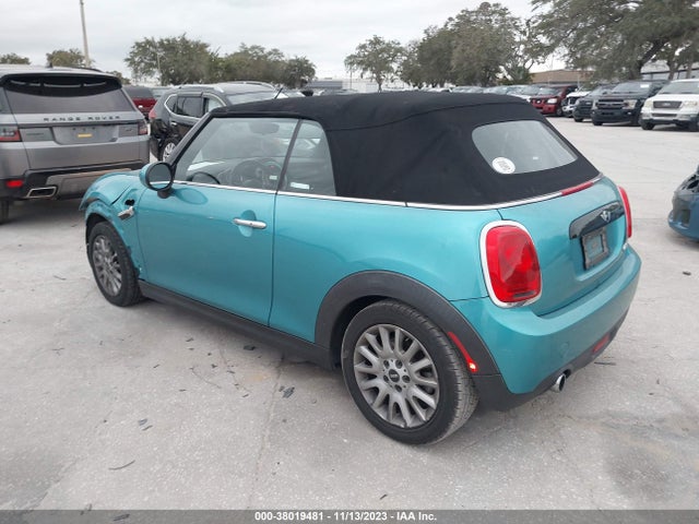 2016 MINI CONVERTIBLE WMWWG5C57G3A83493 Photo 2