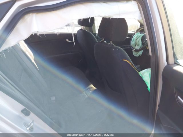3KPA24AB1KE186938 KIA RIO S