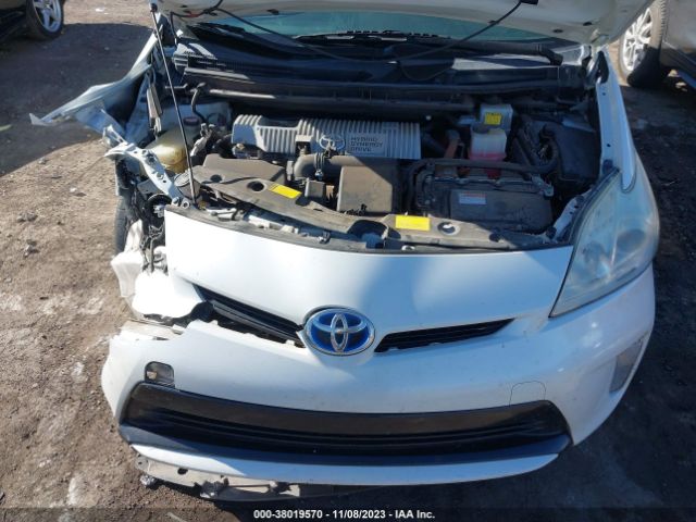 2015 TOYOTA PRIUS JTDKN3DU0F0401307 Photo 9