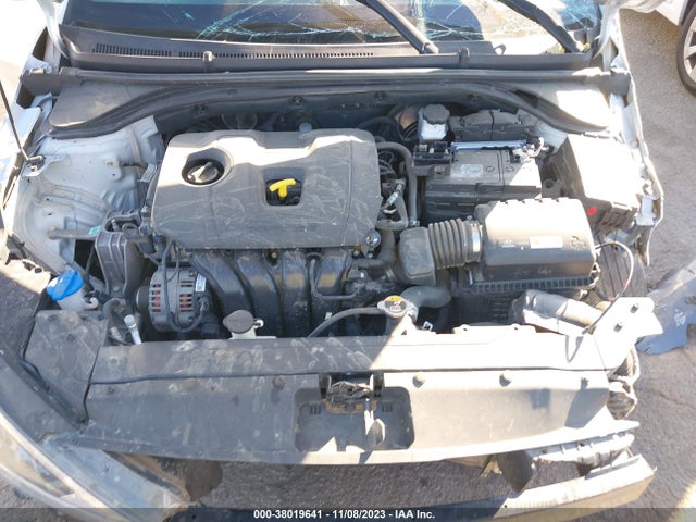 2019 HYUNDAI ELANTRA SE VIN: 5NPD74LF8KH442910