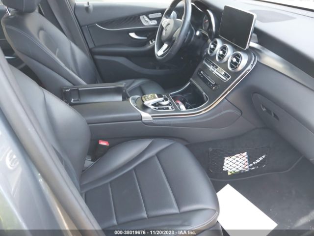 WDC0G4JB1JV111996 Mercedes-Benz GLC 300