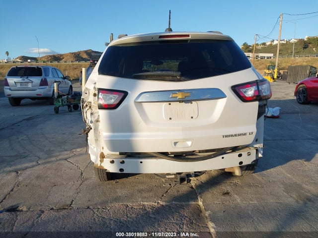Chevrolet Traverse 1lt 2016 1GNKRGKD5GJ307389 Image 17