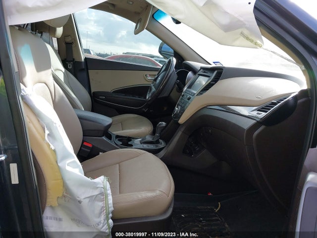 2017 HYUNDAI SANTA FE SPORT 2.4L VIN: 5XYZU3LB8HG457607