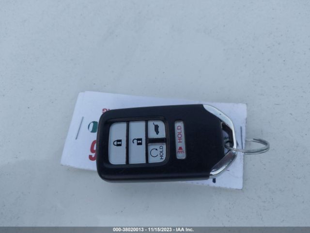 2HKRW2H52HH687594 Honda CR-V EX