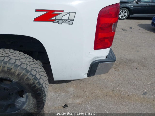 2007 CHEVROLET SILVERADO 1500 LT2 VIN: 2GCEK13M171512630