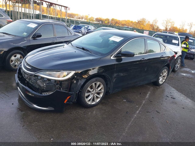 Chrysler 200 C 2015 1C3CCCCB3FN544205 Image 2