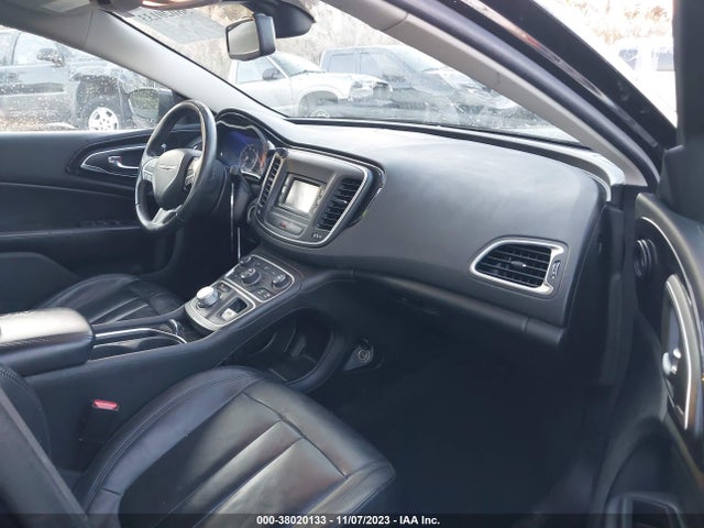 Chrysler 200 C 2015 1C3CCCCB3FN544205 Image 5