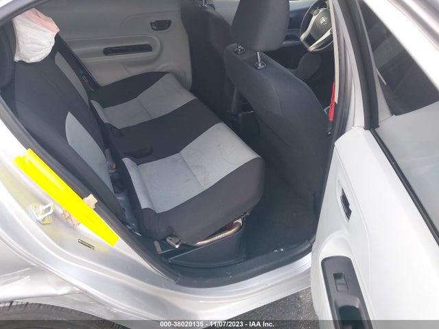 Toyota Prius C Three 2014 JTDKDTB3XE1565086 Image 26